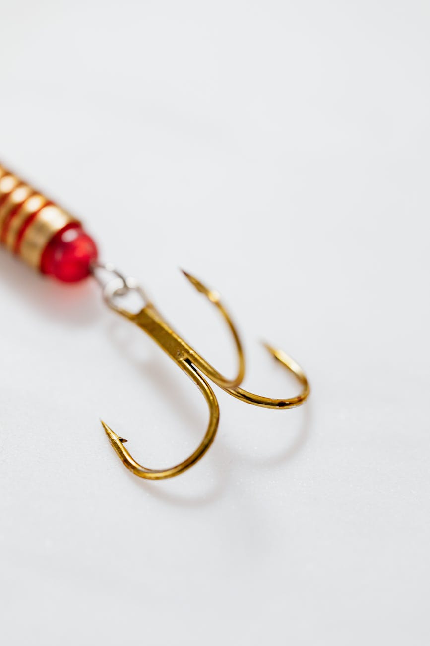 Learning new technology, again – Angular services vs. React hooks